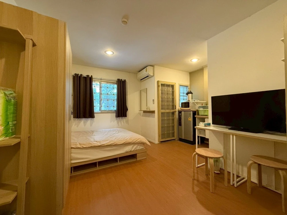 ขาย Lumpini Township Rangsit Klong 1 ห้องน่าอยู่ มาพร้อมเฟอร์นิเจอร์ครบครัน หิ้วกระเป๋าเข้าอยู่ได้เลยจ้า