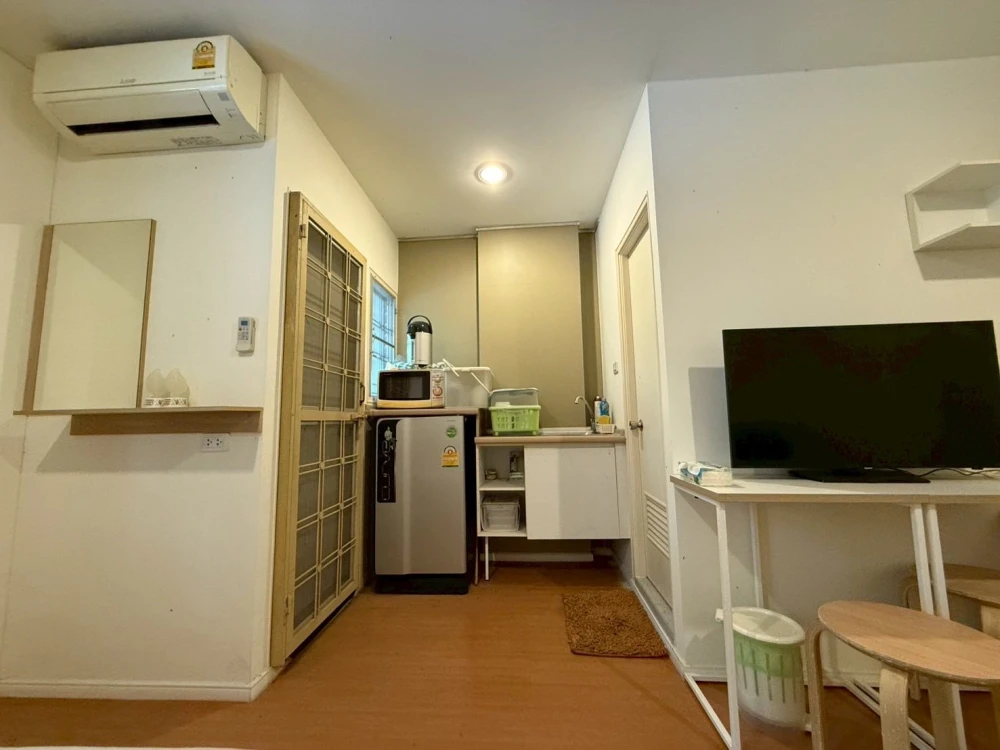 ขาย Lumpini Township Rangsit Klong 1 ห้องน่าอยู่ มาพร้อมเฟอร์นิเจอร์ครบครัน หิ้วกระเป๋าเข้าอยู่ได้เลยจ้า