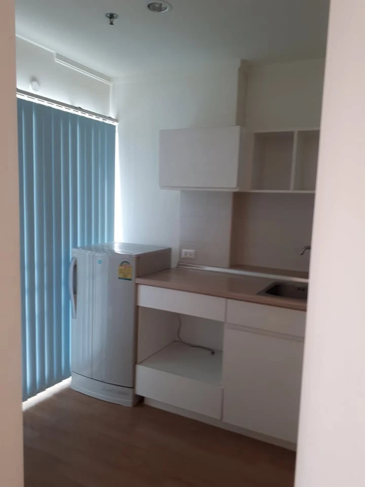 ขาย Lumpini Ville Chaengwatthana Pakkret ห้องน่าอยู่ ทำเลดี เฟอร์นิเจอร์ครบครัน จองด่วน