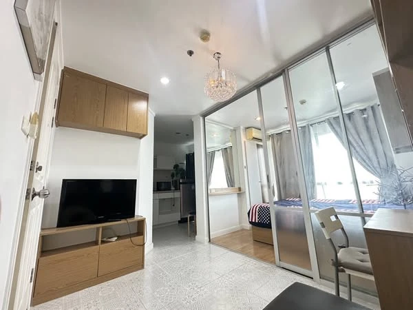 ขาย Lumpini Ville Chaengwatthana Pakkret ห้องมุมให้ความเป็นส่วนตัว มาพร้อมเฟอร์ครบครัน ดีแบบนี้จองเลย