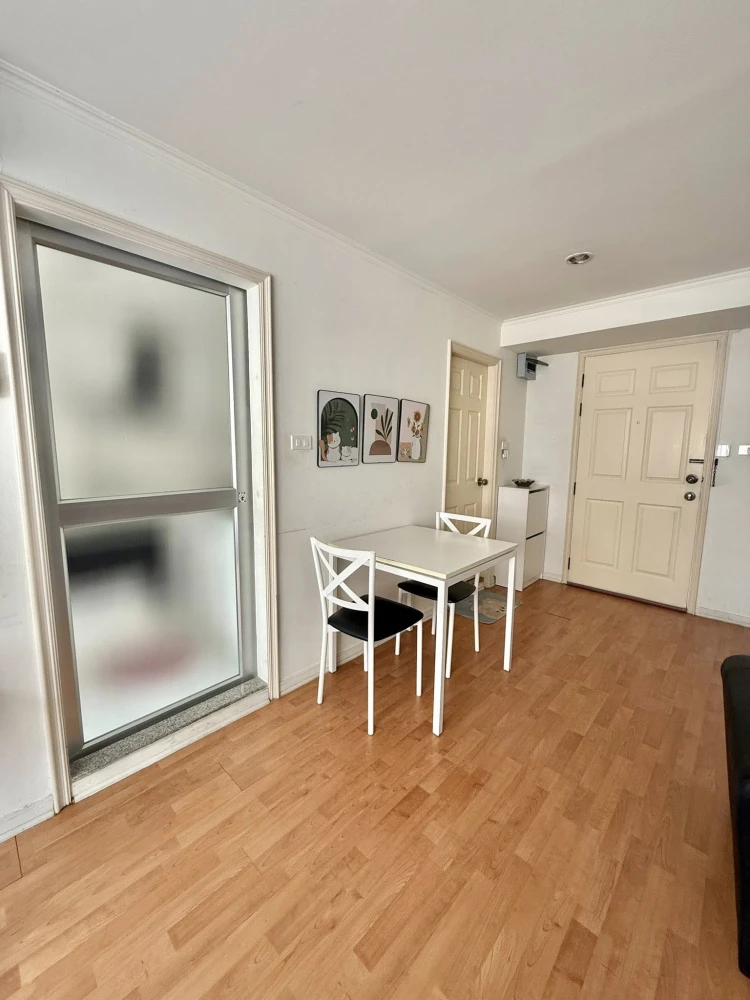 ขาย Lumpini Ville Cultural Center ห้องชั้น 7 ทำเลดี เดินทางสะดวก เฟอร์นิเจอร์ครบครัน ห้ามพลาด