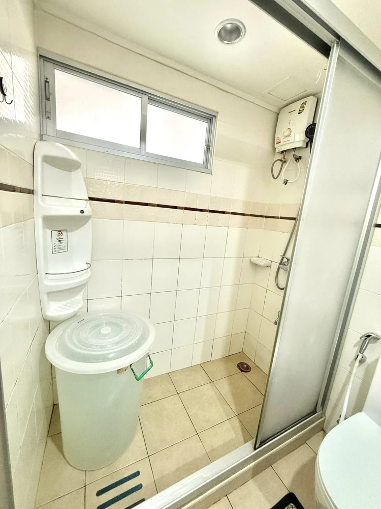 ขาย Lumpini Ville Cultural Center ห้องชั้น 7 ทำเลดี เดินทางสะดวก เฟอร์นิเจอร์ครบครัน ห้ามพลาด