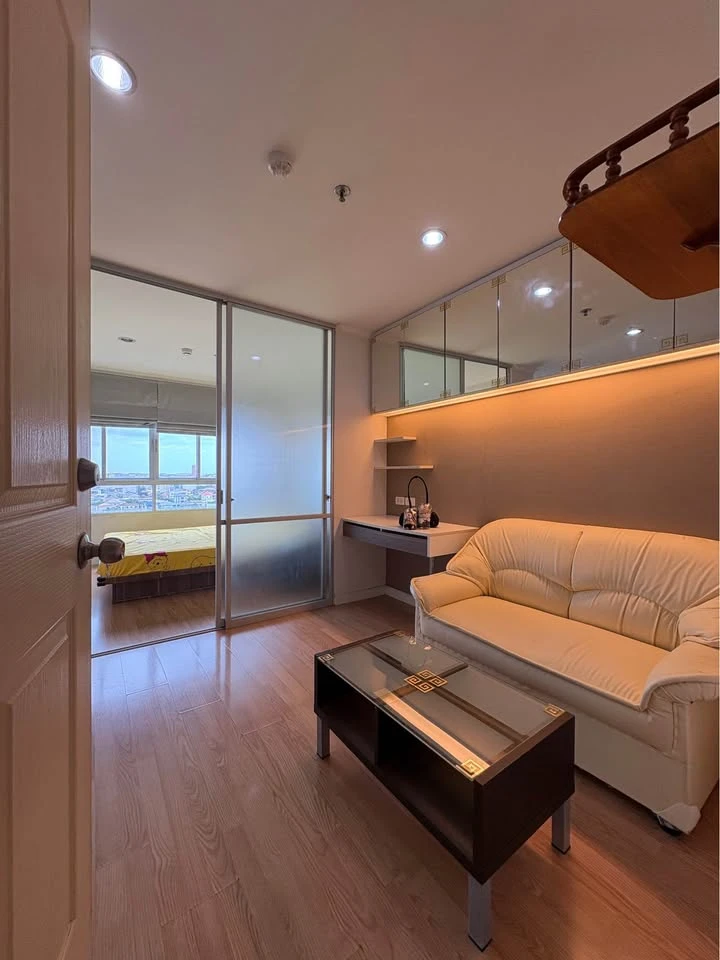 ขาย Lumpini Ville Latphrao-Chokchai 4 1 ห้องนอน 1 ห้องน้ำ มาพร้อมเฟอร์นิเจอร์ครบครัน ห้ามพลาด