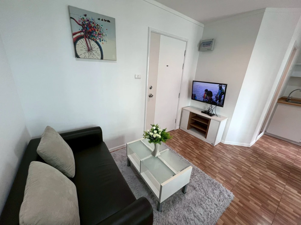 ขาย Lumpini Ville Naklua - Wongamat ห้องน่าอยู่ มาพร้อมเฟอร์นิเจอร์ครบครัน หิ้วกระเป๋าเข้าอยู่ได้เลยจ้า