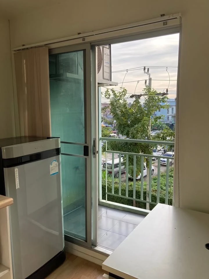 ขาย Lumpini Ville On Nut–Phatthanakan ห้องมุมให้ความเป็นส่วนตัว เฟอร์และเครื่องใช้ไฟฟ้าครบครัน จองเลย