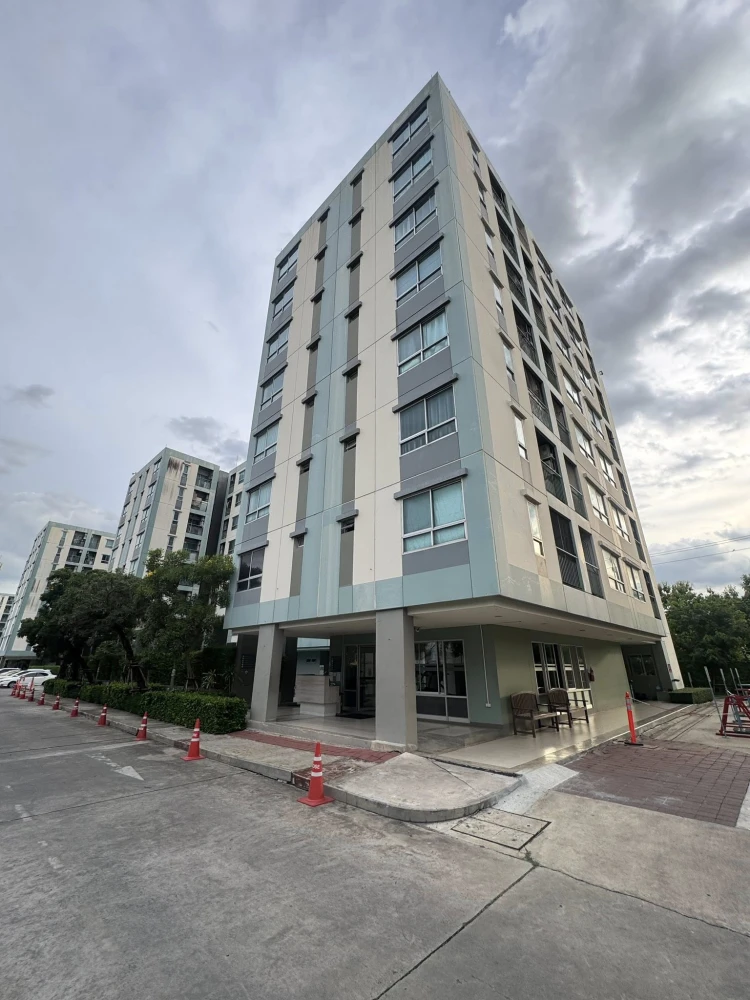 ขาย Lumpini Ville OnNut - Ladkrabang ห้องอยู่ฝั่งหัวมุมอากาศถ่ายเทสะดวก คนไม่พลุกพล่าน เหมาะกับการพักผ่อนเวอร์ จองเลย