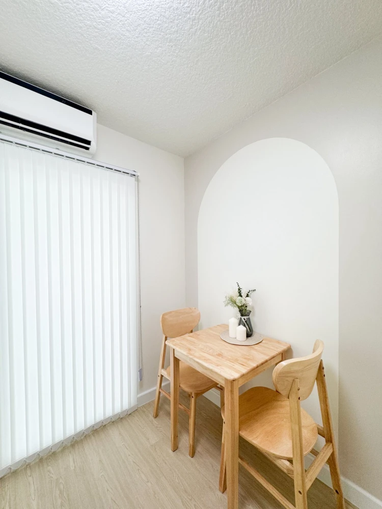 ขาย Lumpini Ville Onnut - Ladkrabang 2 1 ห้องนอน 1 ห้องน้ำ ตกแต่งคุมโทน เฟอร์ครบ จองเลย