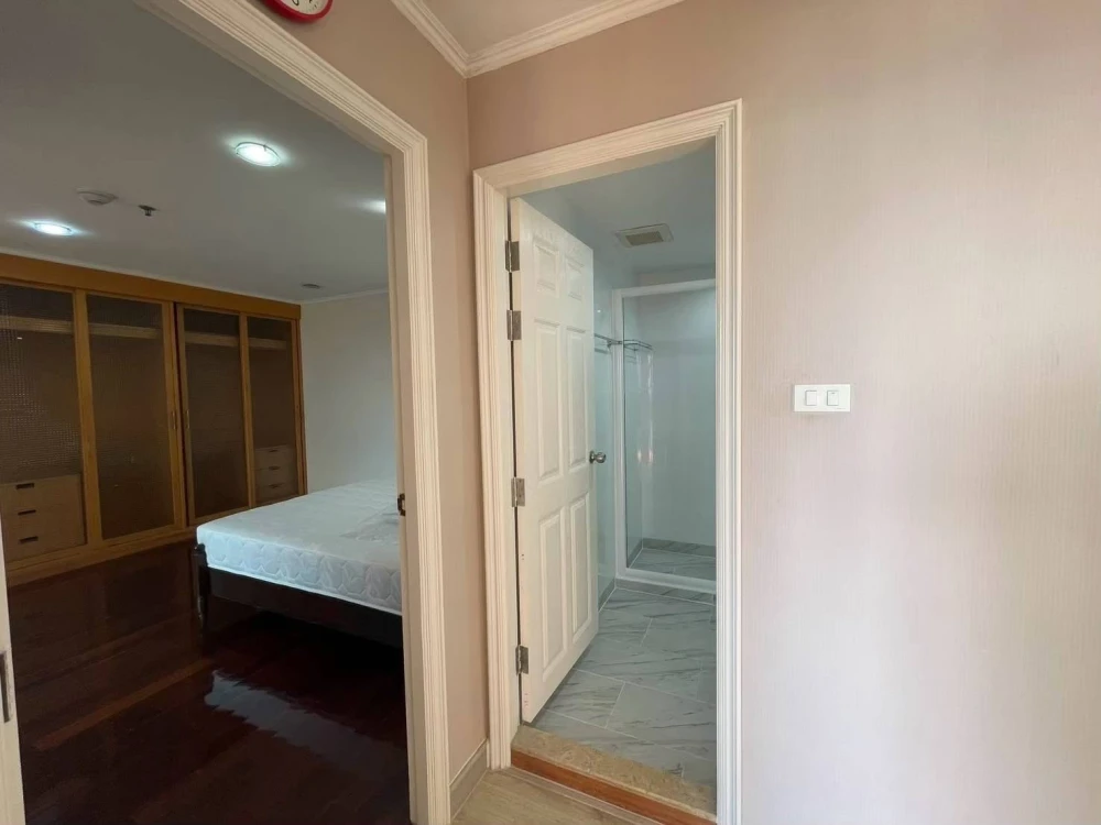 ขาย Lumpini Ville Phahol-Suthisarn ห้องใหญ่มาก 2 นอน 2 น้ำ พื้นที่ใช้สอยเยอะ ตกแต่งครบเซต ห้ามพลาด