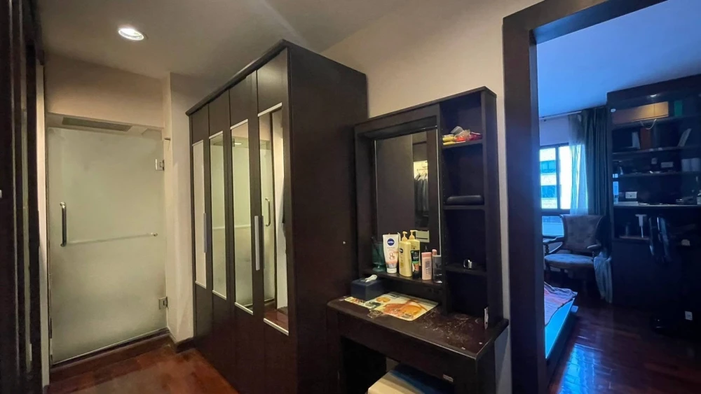 ขาย Lumpini Ville Phahol-Sutthisarn ห้องกว้างมาก มี 3 นอน 3 น้ำ  พร้อมเฟอร์บิวท์อิน รีบจองเลย
