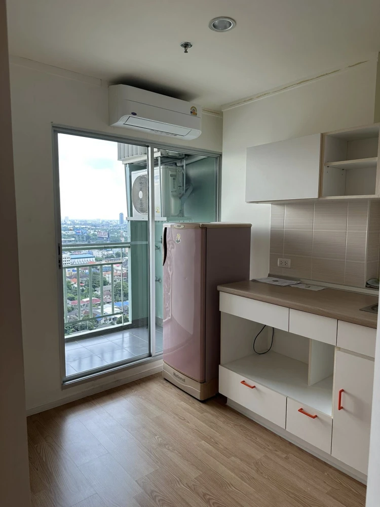 ขาย  Lumpini Ville Prachachuen-Pongpetch 2 ห้องชั้นสูงน่าอยู่ ห้องเปล่าโล่ง ลมดี จองเลย