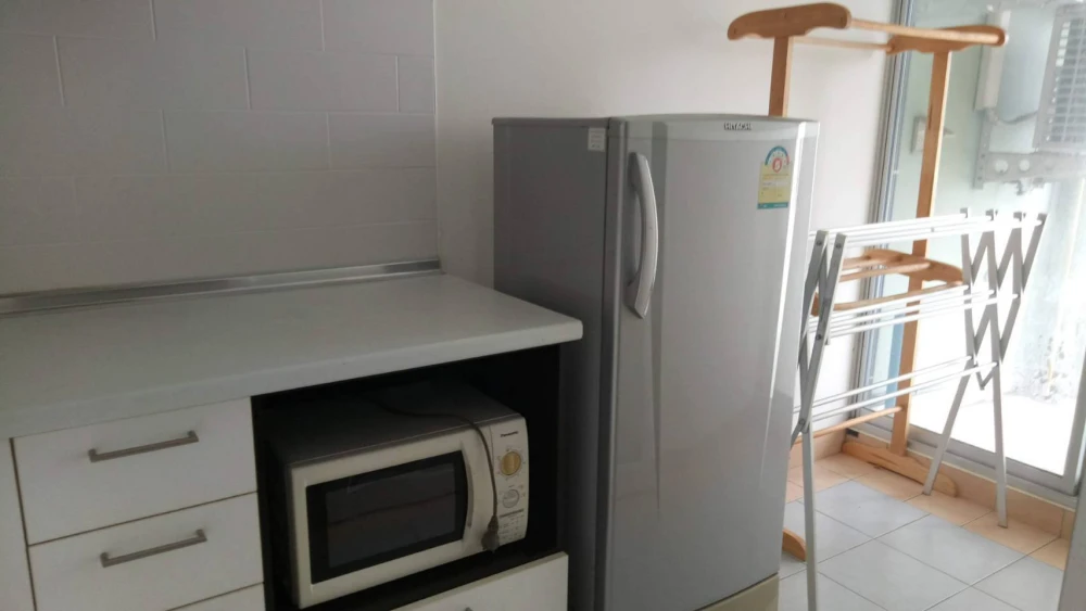 ขาย Lumpini ville Ramkhamhaeng 44 ห้องพร้อมอยู่ เฟอร์พร้อม จองเลย ห้องชั้นสูงลมดีอย่าพลาด++