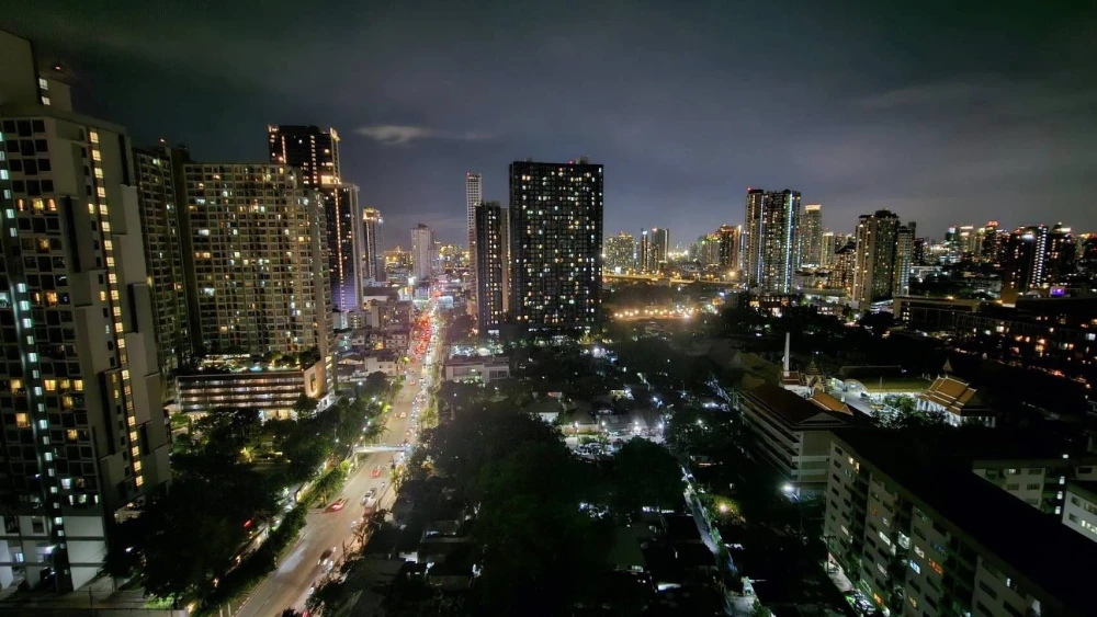 ขาย Lumpini Ville Sukhumvit 77 อาคาร 1 ห้องสีเหลืองสดใส พร้อมเฟอร์นิเจอร์อย่างดี แบบนี้ต้องจอง