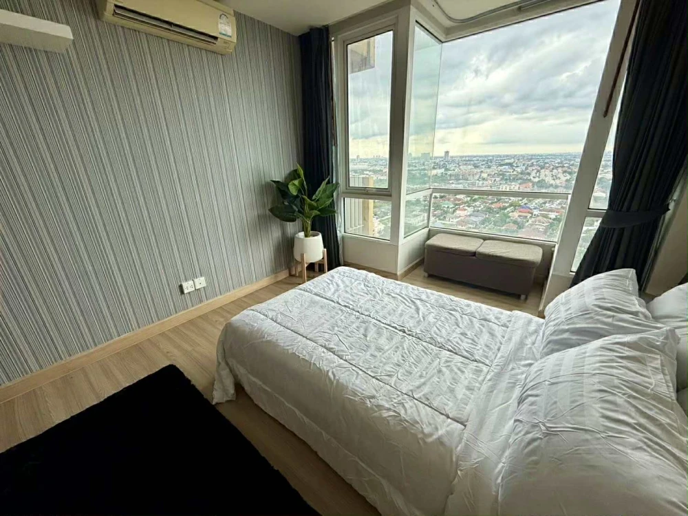 ขาย!! M-Society Condominium  คอนโดใจกลางเมืองทองธานี ชั้น 28 วิวทะเลสาบ