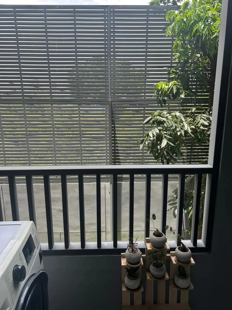 ขาย Maestro 19 ห้องพร้อมอยู่ ชั้นไม่สูง เฟอร์พร้อม จองเลย