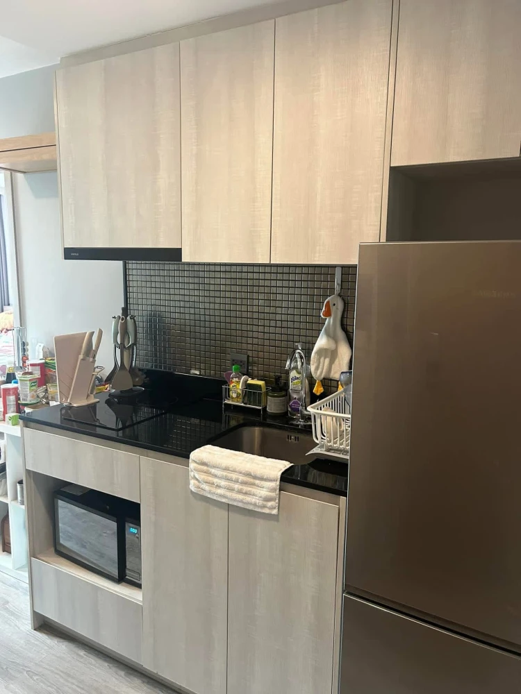 ขาย Maestro 19 ห้องพร้อมอยู่ ชั้นไม่สูง เฟอร์พร้อม จองเลย