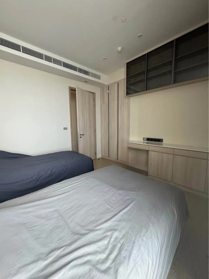 ขาย Magnolias Waterfront Residence ห้องช้นสูง ได้วิวแม่น้ำเจ้าพระยา เพดานสูง 3 ม. โปร่งโล่ง รีบจองเลย