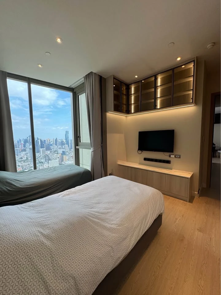 ขาย Magnolias Waterfront Residence ห้องช้นสูง ได้วิวแม่น้ำเจ้าพระยา เพดานสูง 3 ม. โปร่งโล่ง รีบจองเลย