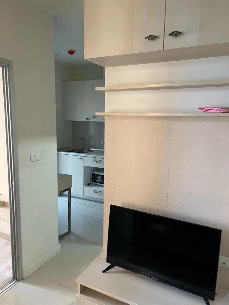 ขาย Manor Sanambinnam ห้องพร้อมอยู่ เฟอร์พร้อม ชั้นสูง ห้องมุม วิวสระ จองเลย