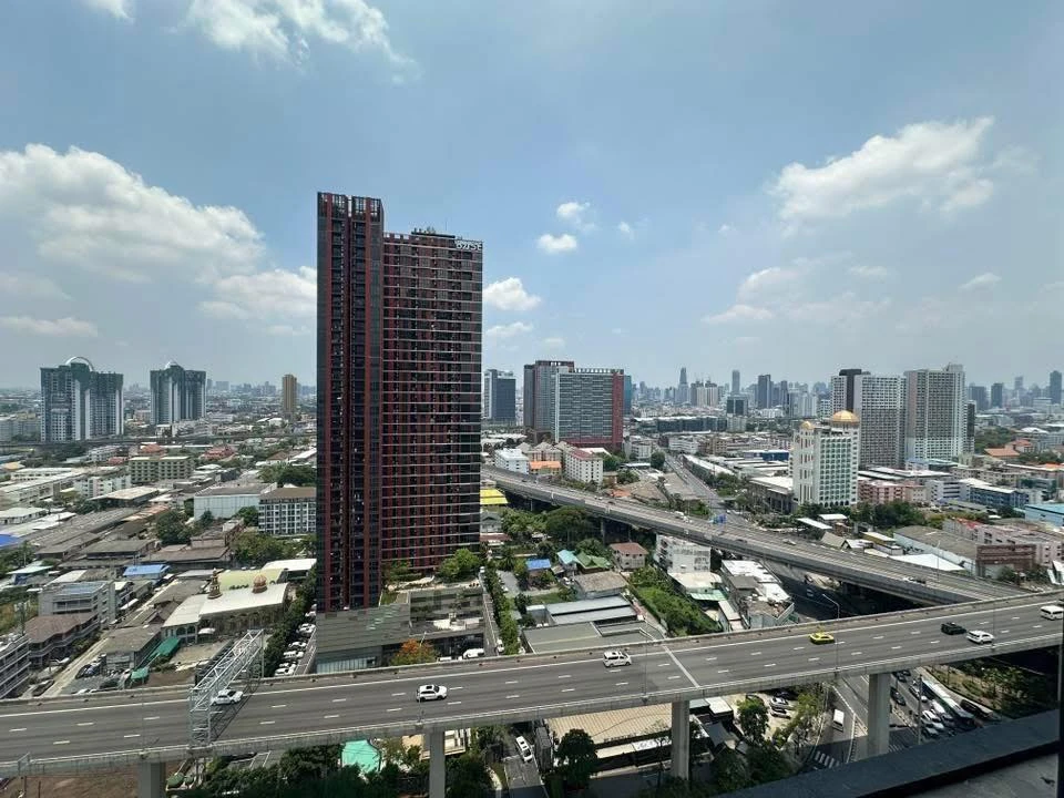 ขาย Metris Rama 9-Ramkumhang ห้องอยู่ชั้นสูง (ชั้น 20) เสียงถนนไม่ดัง วิวฝั่งถนนพระราม9 โล่งๆไม่อึดอัด
