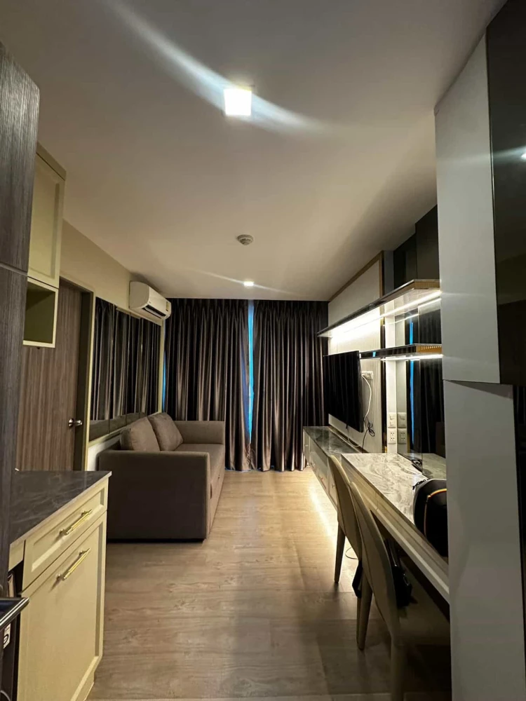 ขาย Metro Luxe Ratchada ห้องแต่งสวยคุมโทน บิ้วอินเฟอร์นิเจอร์อย่างดี ห้ามพลาด