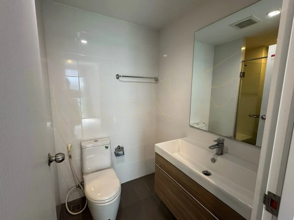 ขาย Metro Luxe Riverfront Rattanathibet ห้องพร้อมอยู่ เฟอร์พร้อม สิ่งอำนวยความสะดวกพร้อม จองเลย