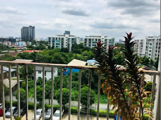 ขาย Metro Park Sathorn ห้องชั้น 7 มาพร้อมเฟอร์นิเจอร์และสิ่งอำนวยความสะดวกครบครัน จองเลยจ้า