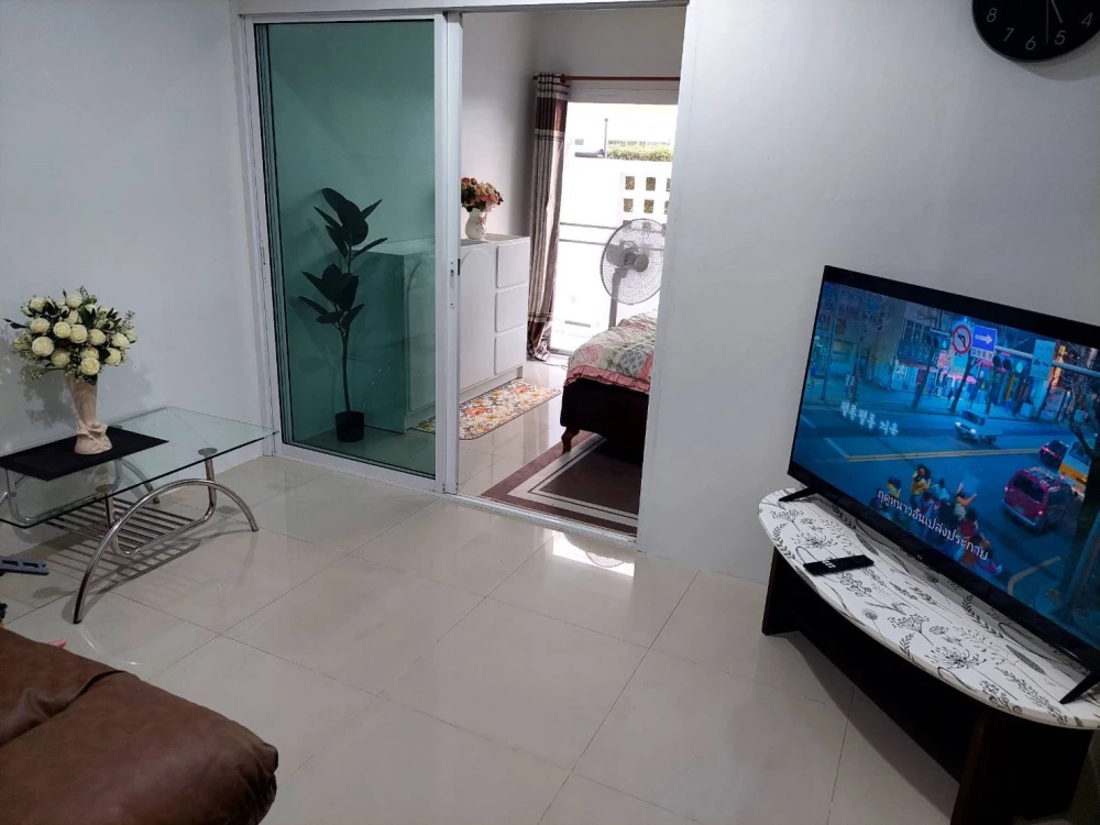 ขาย  Metro Park Sathorn ห้องพร้อมอยู่ เฟอร์พร้อม ชั้นไม่สูง จองเลย