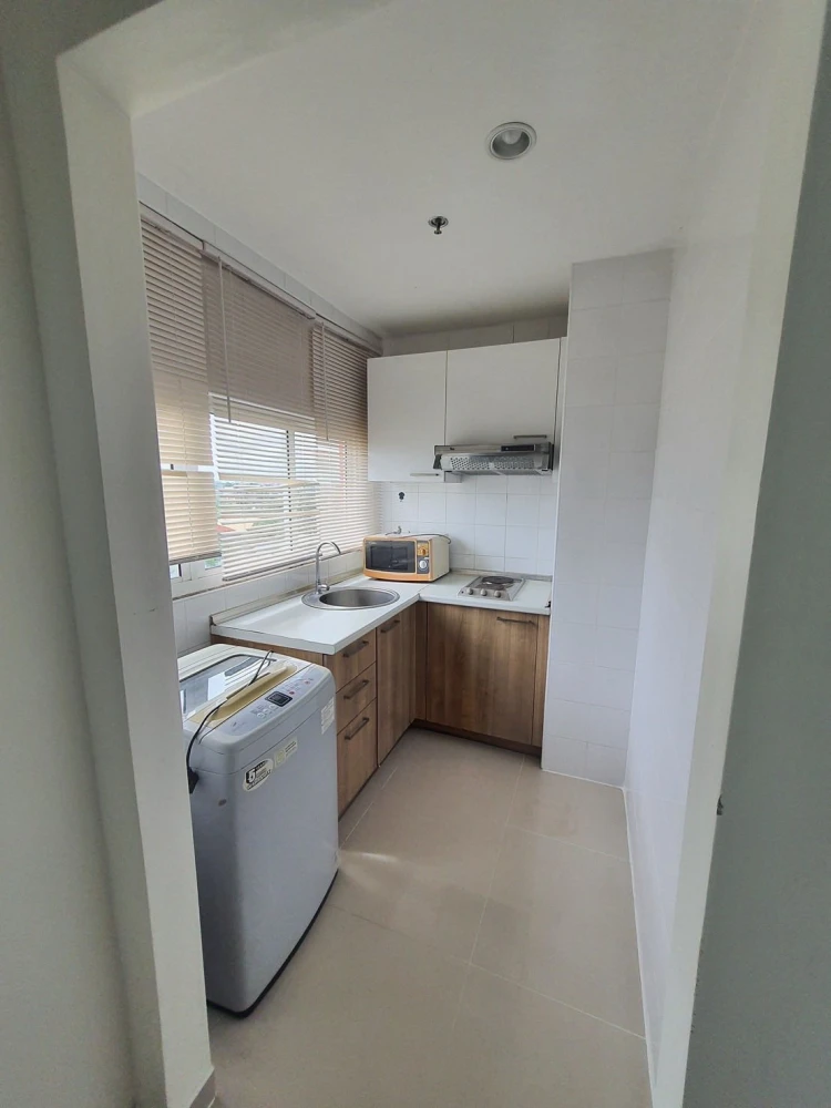 ขาย Metro Park Sathorn 1 ห้องนอน ชั้น 8 พื้นที่ใช้สอยเยอะ เฟอร์ครบครัน ทำเลดี จองเลยตอนนี้