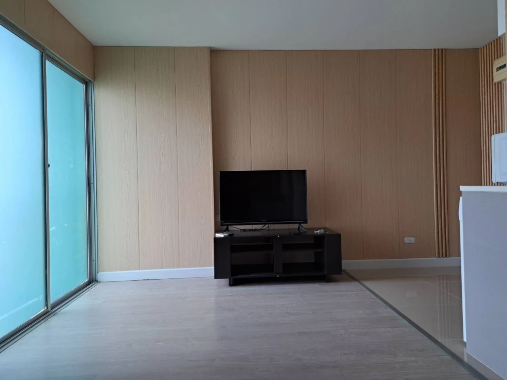 ขาย MetroLuxe Paholyothin-Sutthisan ชั้น 7 ห้องมุม มาพร้อมการตกแต่งที่ครบครัน จองเลย