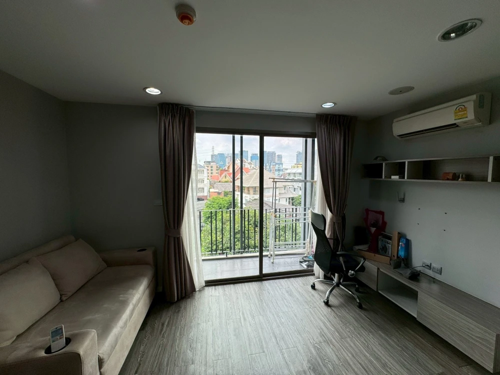 ขาย Modiz Ladprao 18 ห้องพร้อมเฟอร์ + เครื่องใช้ไฟฟ้าครบ จองเลย