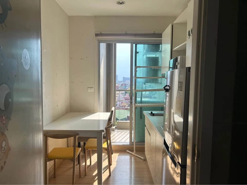ขาย Motif Condo Sathorn – Wongwian yai ห้องชั้นสูง พร้อมเข้าอยู่ เฟอร์พร้อม รีบจองเลย+++