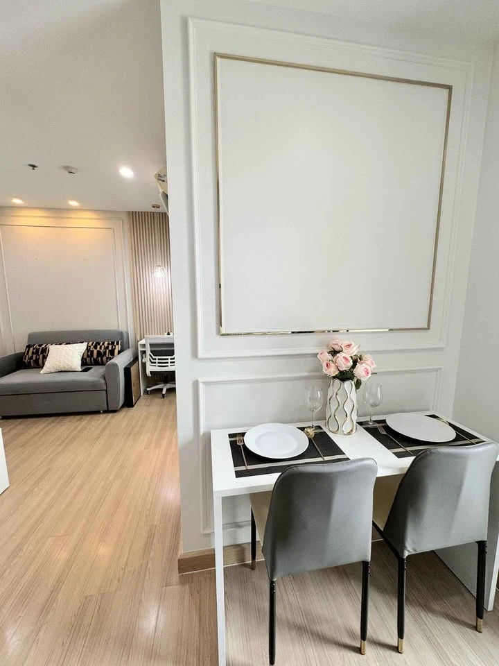 ขาย Motif Condo Sathorn – Wongwian yai ห้องน่าอยู่ เฟอร์พร้อม รีบจองเลย