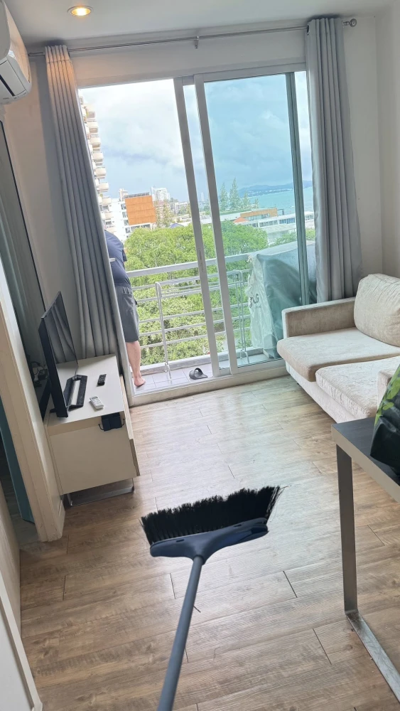 ขาย Neo Condo Sea View Pattaya @Jomtien 1 ห้องนอน 1 ห้องน้ำ เฟอร์นิเจอร์ครบครัน ติดวอลเปเปอร์อย่างดี ห้ามพลาด