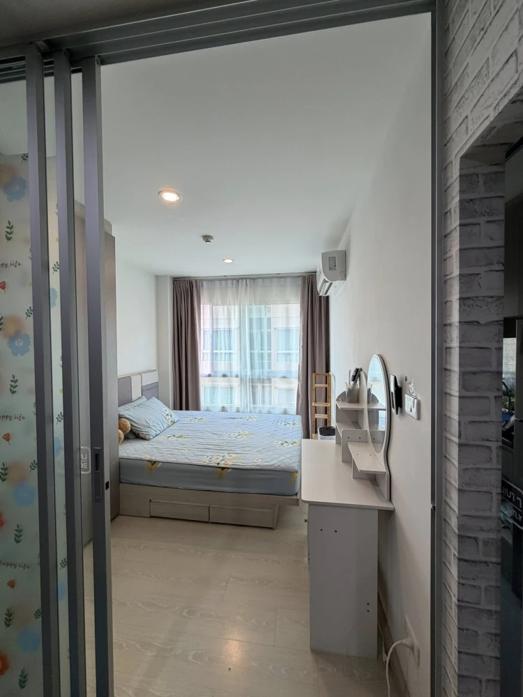 ขาย Niche id Sukhumvit 113 1 ห้องนอน 1 ห้องน้ำ เฟอร์และสิ่งอำนวยความสะดวกครบครัน หิ้วกระเป๋าเข้าอยู่ได้เลยจ้า