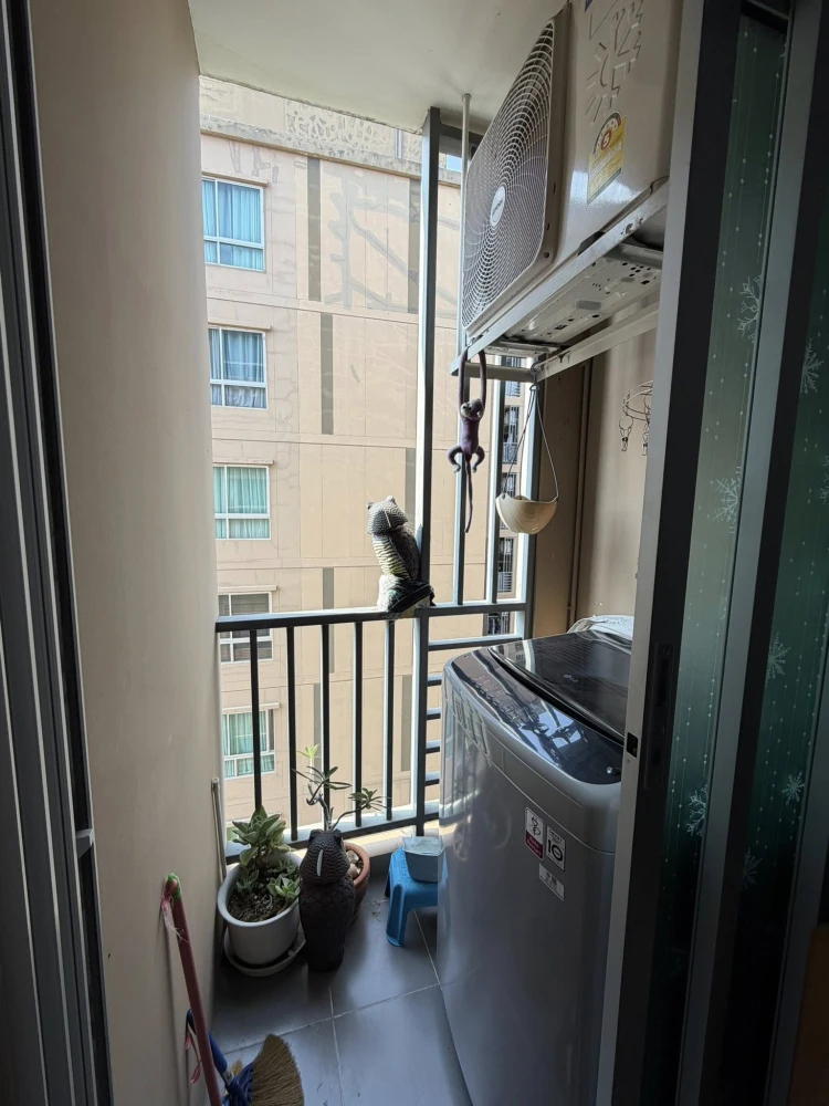 ขาย Niche id Sukhumvit 113 1 ห้องนอน 1 ห้องน้ำ เฟอร์และสิ่งอำนวยความสะดวกครบครัน หิ้วกระเป๋าเข้าอยู่ได้เลยจ้า