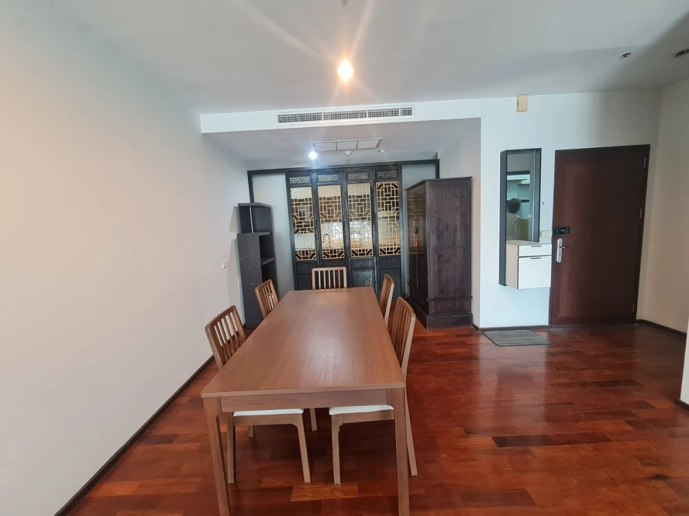 ขาย Noble Ora ชั้น 12 มาพร้อมเฟอร์และเครื่องใช้ไฟฟ้าที่ครบครัน ซื้อเลย ด่วนๆ