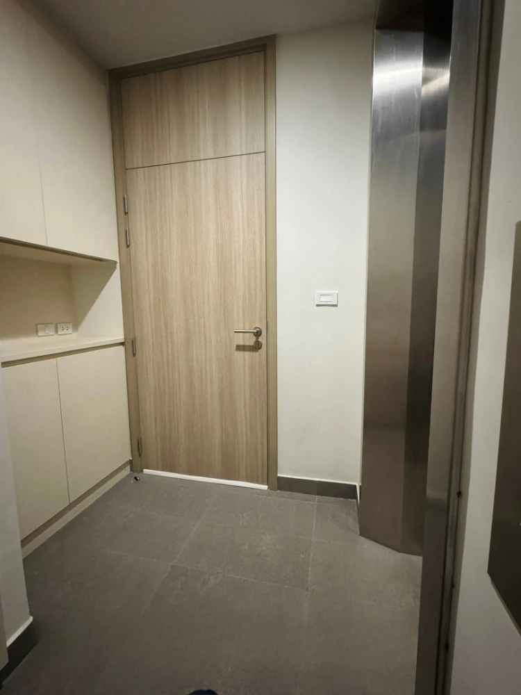 ขาย Noble Ploenchit ตกแต่งบิวท์อินจัดเต็มทั้งห้อง ด้วยเฟอร์ฯอย่างดีมีคุณภาพ น่าอยู่แบบนี้ต้องจองแล้ว
