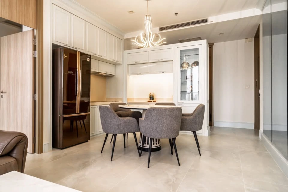 ขาย Noble Ploenjit ชั้น 25 ห้องน่าอยู่ มาพร้อมการตกแต่งที่ครบครัน จองเลย