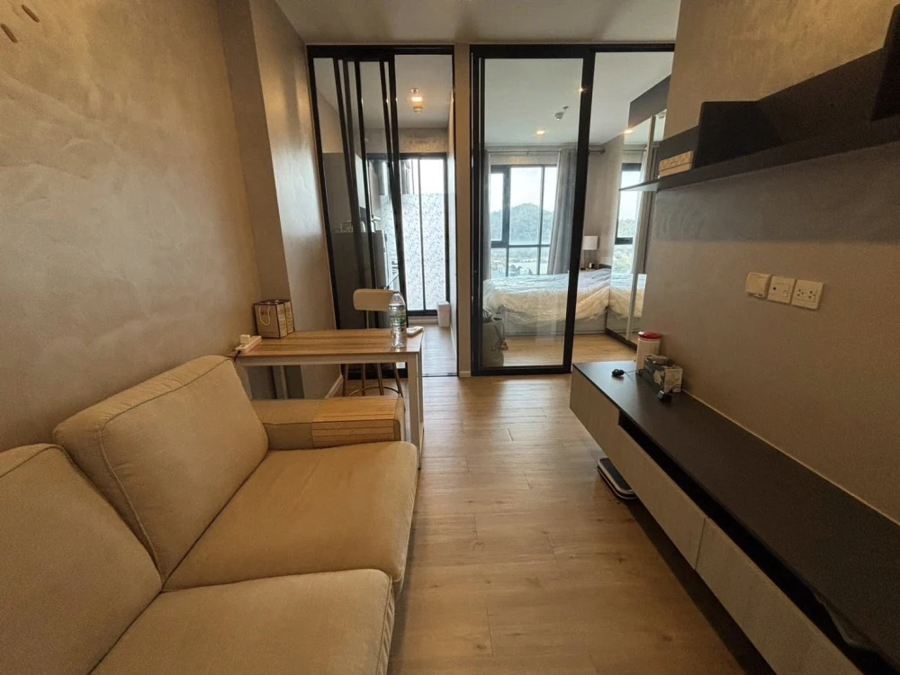 ขาย Notting Hill Leamchabang 1 ห้องนอน 1 ห้องน้ำ เฟอร์ครบครัน มองเห็นวิวเมืองสวยจากชั้นสูง จองเลย