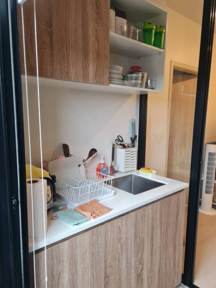 ขาย Nue Noble ไฟฉาย - วังหลัง ห้องสวย เฟอร์นิเจอร์และเครื่องใช้ไฟฟ้าครบ พร้อมเข้าอยู่