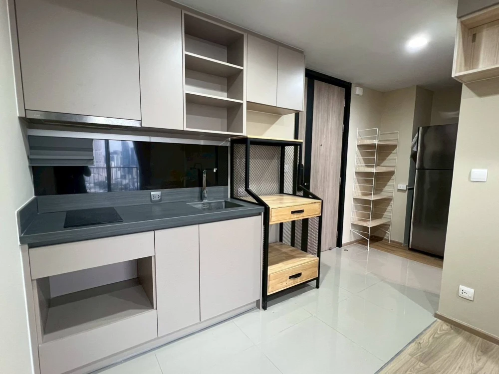 ขาย OKA Haus แบบ 1 Bed Plus ห้องมุมทิศเหนือ รับลมดี ไม่ร้อนสะสม ได้วิวสวยแบบไม่มีตึกบังในย่านทำเลทอง