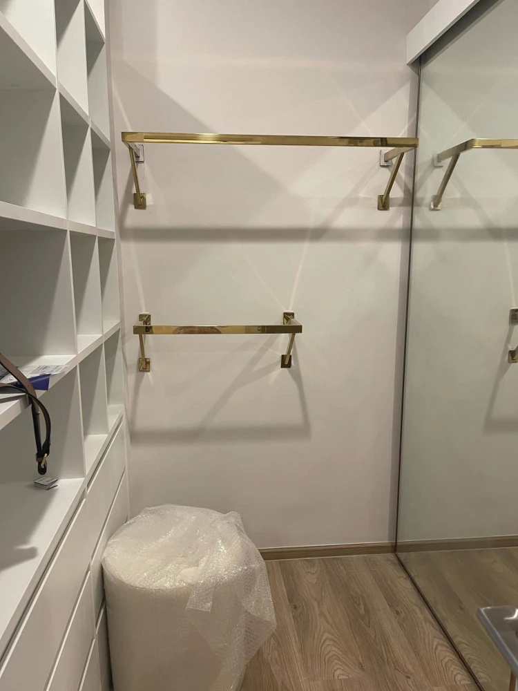 ขาย Oka Haus Sukhumvit 36 ห้องสวย  พร้อมบิ้วอินเฟอร์นิเจอร์อย่างดี สนใจรีบจองเลย