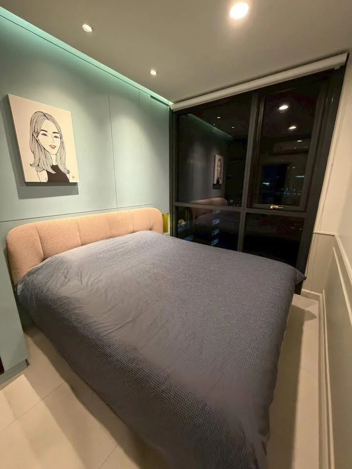 ขาย Oka Haus Sukhumvit 36 1 ห้องนอน 1 ห้องน้ำ ห้องกว้างพื้นที่ใช้สอยเยอะ เฟอร์ครบครัน จองเลย