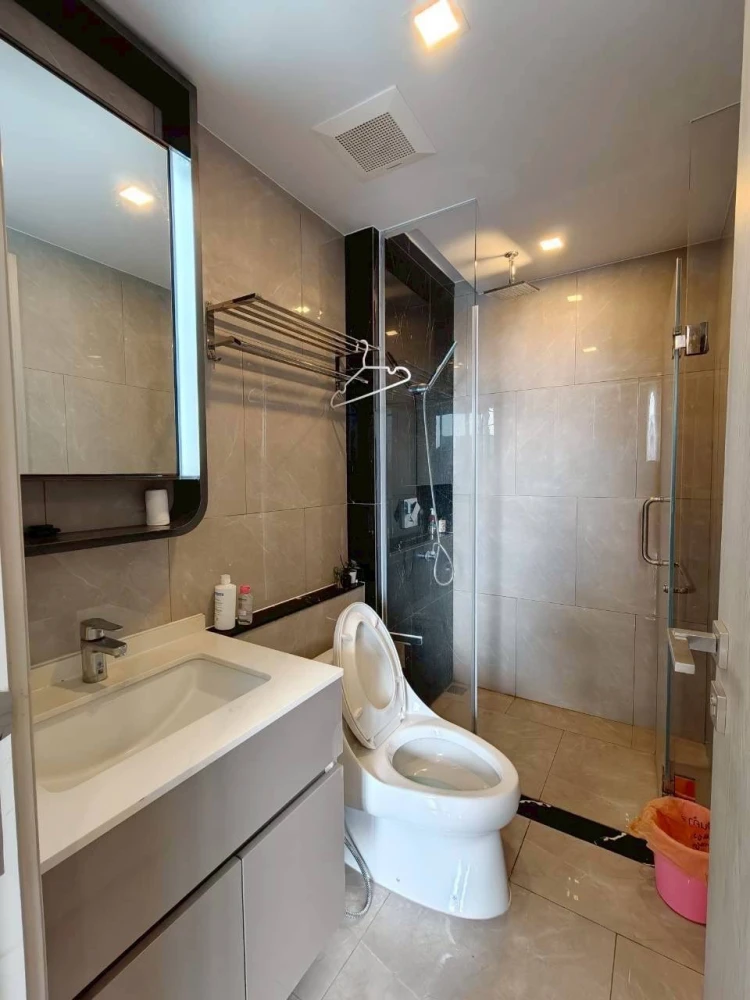 ขาย One 9 Five Asoke-Rama 9 ห้องชั้นสูง สิ่งอำนวยความสะดวกครบครัน จองเลย