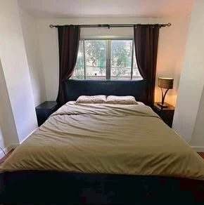 ขาย One X Sathorn-Narathiwat  1 ห้องนอน 1 ห้องน้ำ เฟอร์นิเจอร์และสิ่งอำนวยความสะดวกครบครัน จองเลย