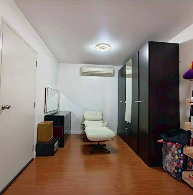 ขาย One X Sathorn-Narathiwat  1 ห้องนอน 1 ห้องน้ำ เฟอร์นิเจอร์และสิ่งอำนวยความสะดวกครบครัน จองเลย