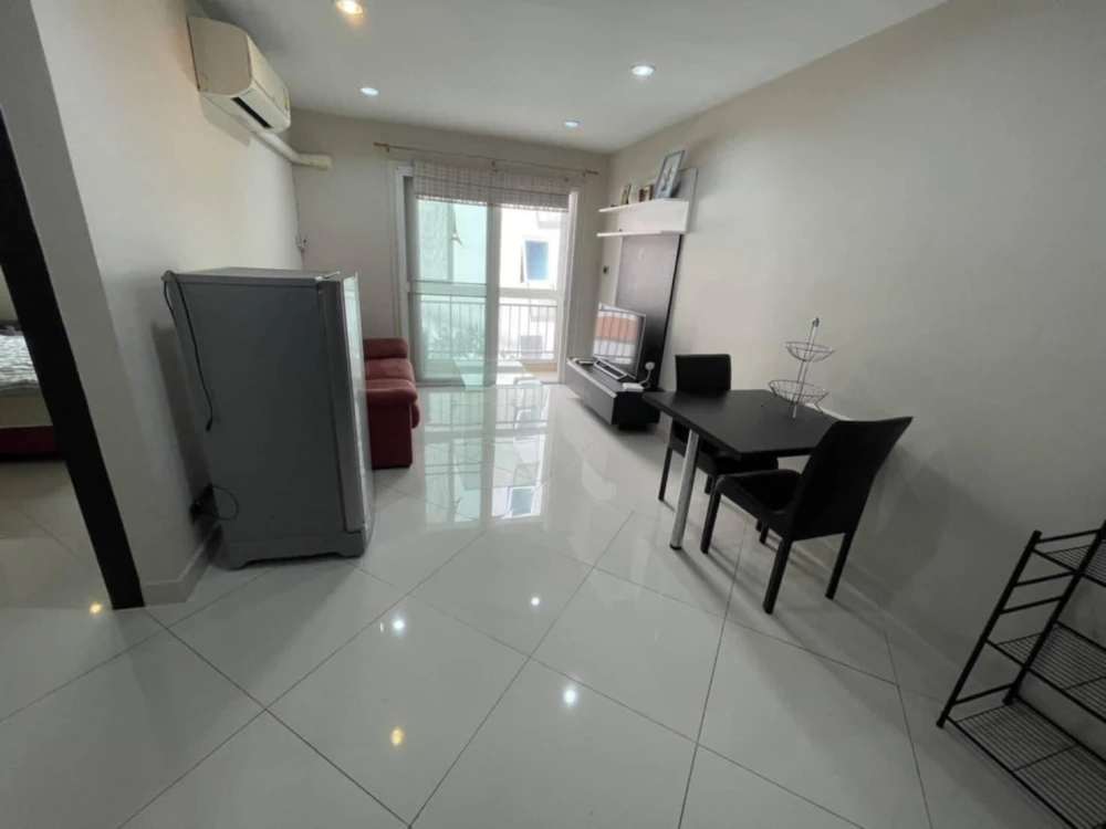 ขาย Park Lane Jomtien ห้องพร้อมอยู่ วิวสระ สิ่งอำนวยความสะดวกพร้อม รีบจองเลยอย่าพลาด++