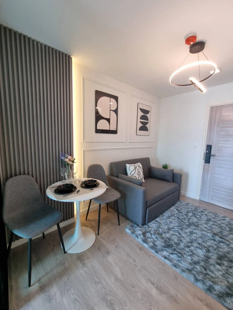 ขาย Pause สุขุมวิท 115 วิวเมืองที่เปิดโล่ง ให้แสงธรรมชาติส่องสว่าง พร้อมเฟอร์นิเจอร์เต็มรูปแบบ จองเลย