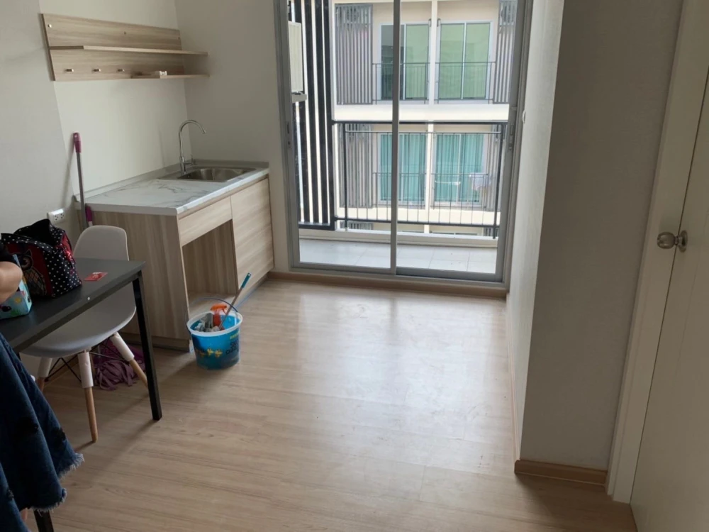 ขาย Plum Condo Mix Chaengwattana ชั้น 8 ชั้นสูงที่สุด โซนวิวสระว่ายน้ำ บรรยากาศชวนผ่อนคลาย รีบจองเลย