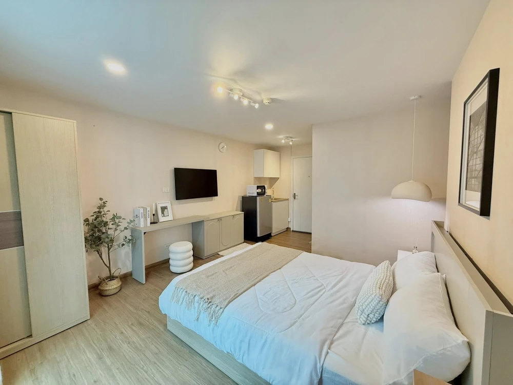 ขาย Plum Condo Paholyothin 89 ห้องน่าอยู่ ชั้น 2 ตกแต่งสไตล์มินิมอล เฟอร์นิเจอร์ครบครัน จองเลย